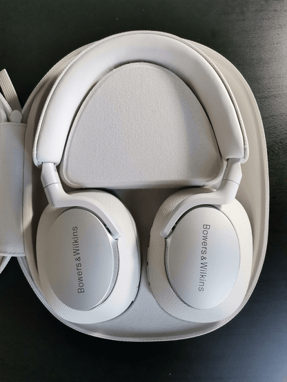 bowers  wilkins px7