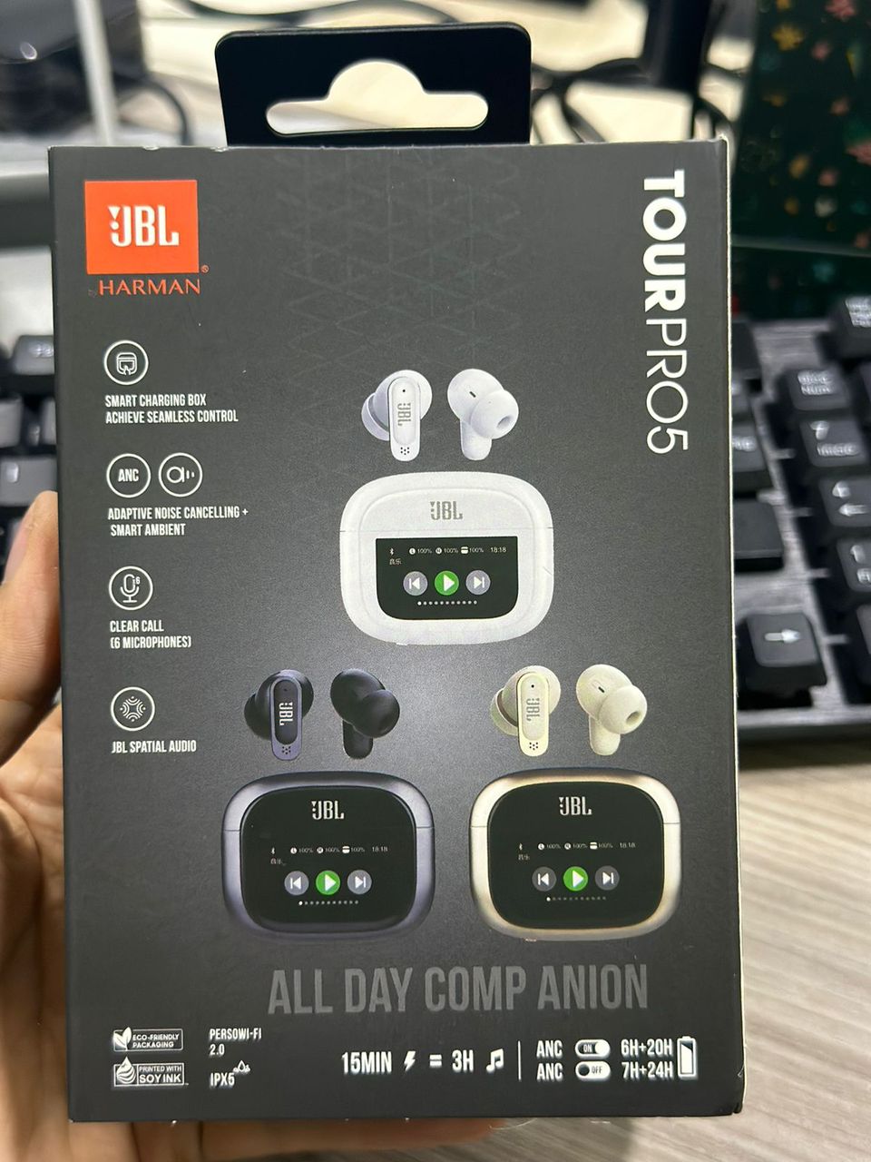 JBL Tour Pro 5 – L’innovation au service du confort